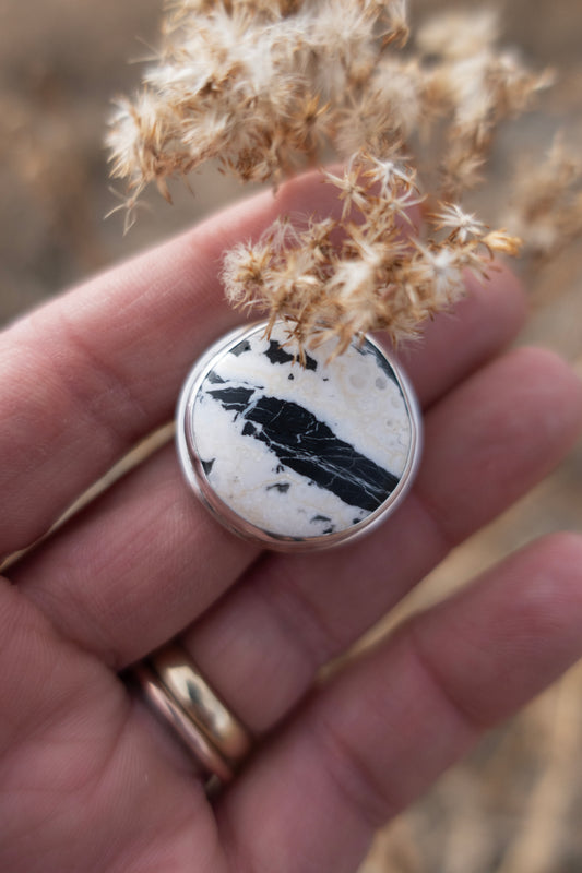 Large Round White Buffalo size 6.5 Ring