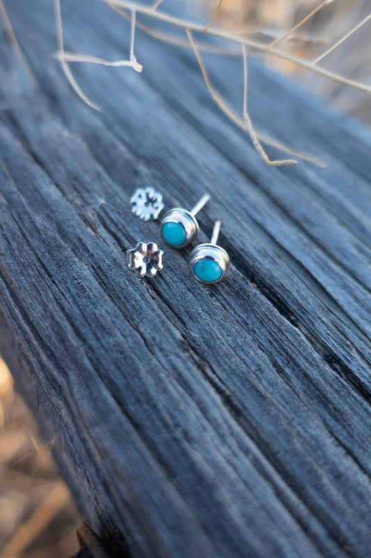 Round Campitos Turquoise Stud Earrings