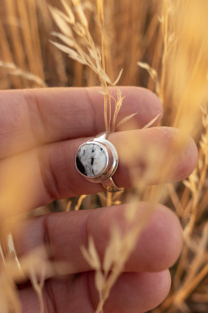 Round White Buffalo size 6 Ring